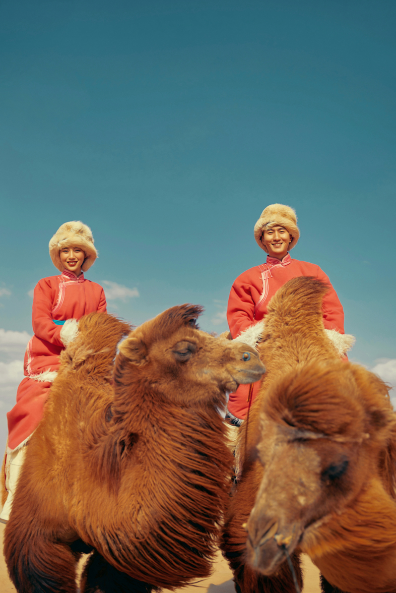 蒙古族特色婚紗照